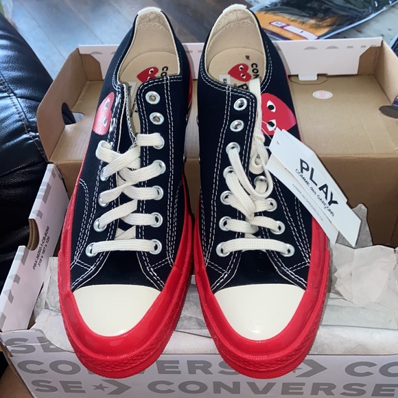 Sz 11 women/Sz 9 Men Converse Play - Picture 1 of 8